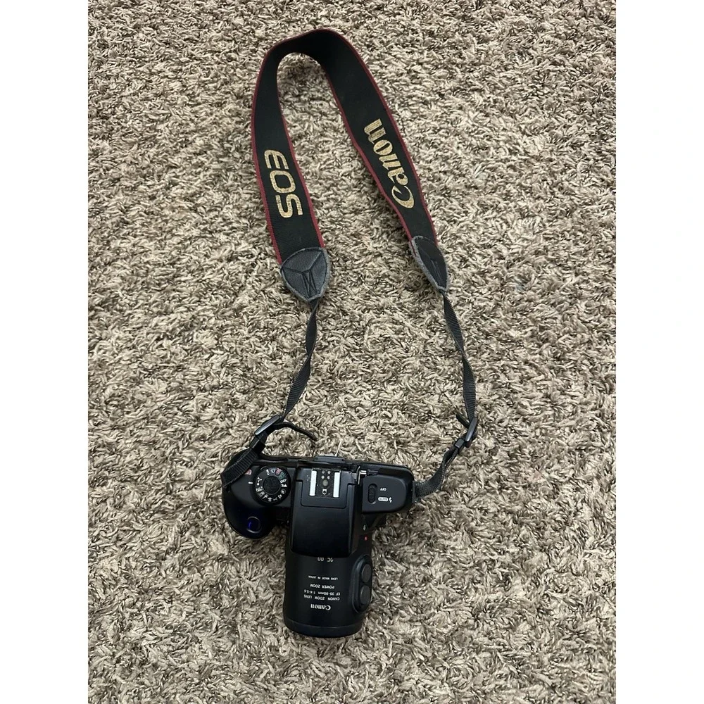 CANON EOS 700 SLR Camera w/ 35mm-80mm Canon Pwr Zoom Lens Power Tested See Desc